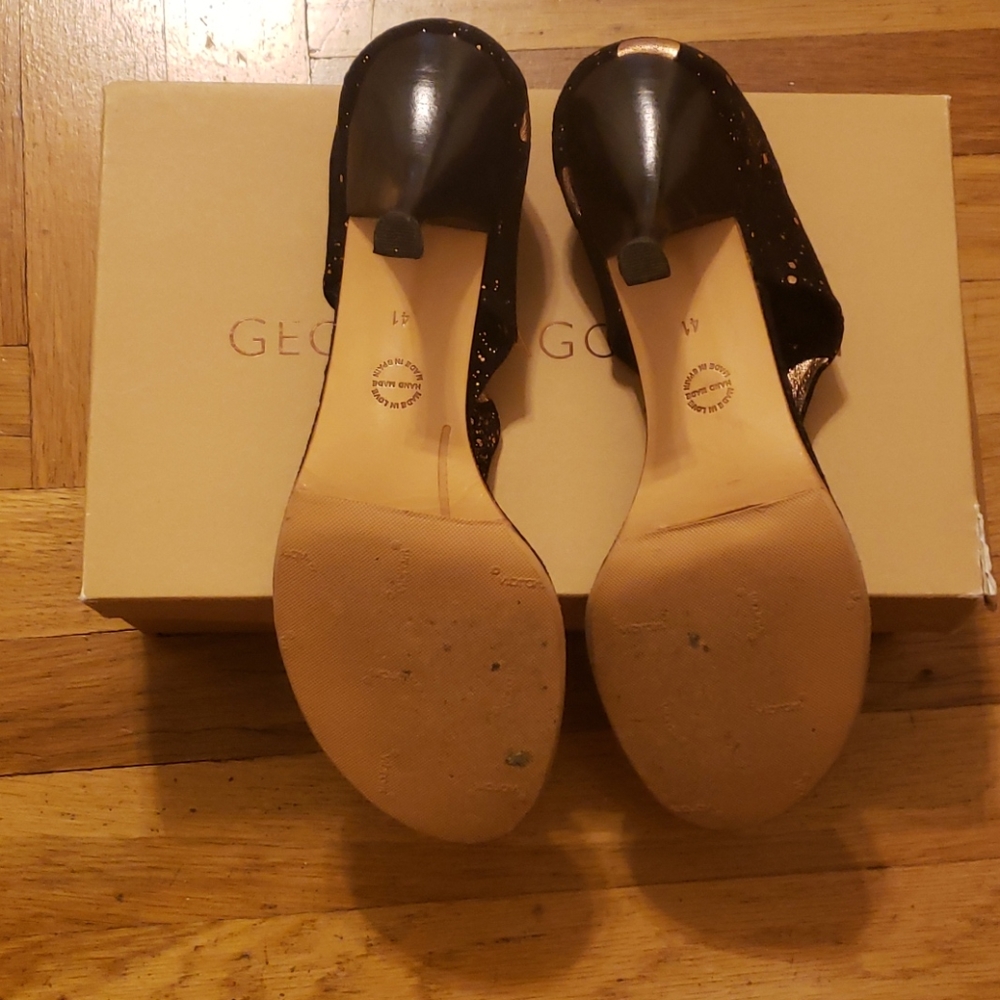 Metallic and Suede Thong Sandals - Picture 3 of 3